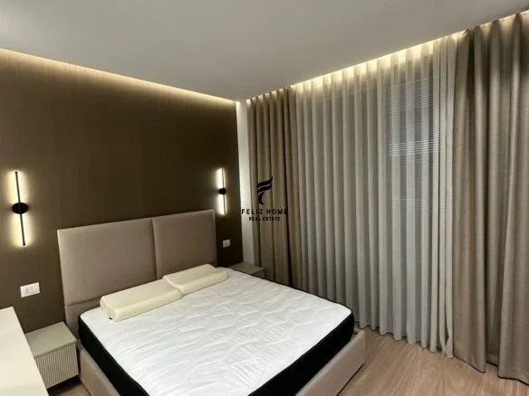 Tirane, jepet me qera apartament 2+1+Ballkon Kati 2, 100 m² 1.500 € (MINE PEZA)