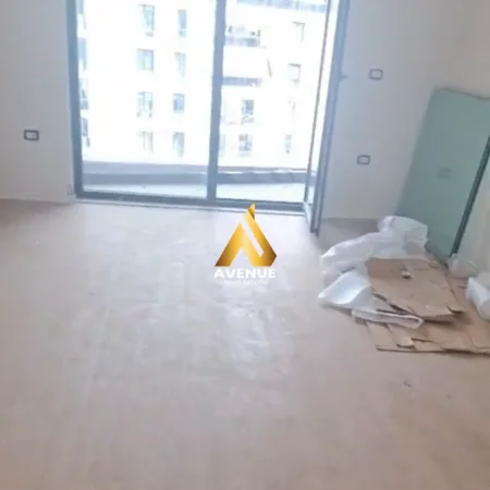 Tirane, shitet apartament 2+1+Ballkon Kati 7, 98 m² 193.000 Euro  (Rruga e Dafinave)