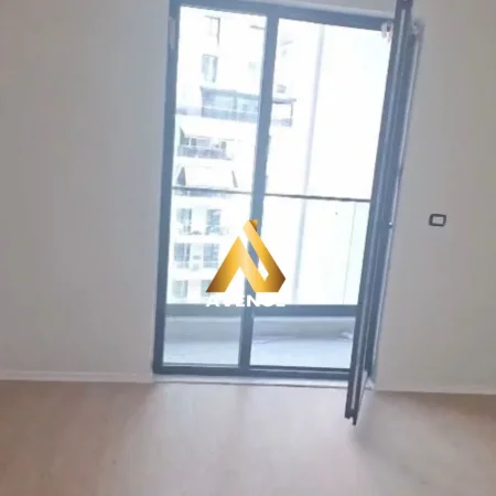 Tirane, shitet apartament 2+1+Ballkon Kati 7, 98 m² 193.000 Euro  (Rruga e Dafinave)