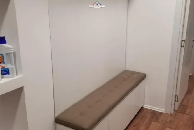 Tirane, jap me qera apartament 2+1 , 100 m² 525 € (SHEFQET KUKA)