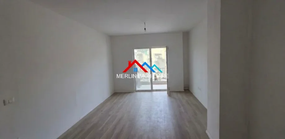 Tirane, shitet apartament 1+1+Ballkon Kati 1, 72 m² 135.000 € (RRUGA DRITAN HOXHA,LAPRAKE)