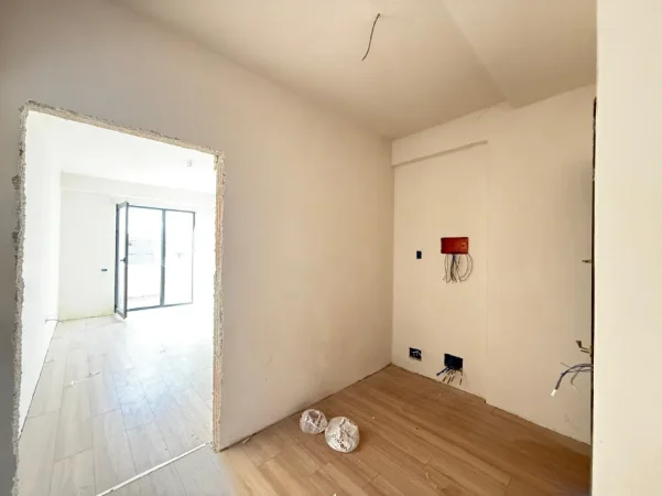 Tirane, shitet apartament 1+1+Ballkon , 81 m² 113.400 € (Urban Gate, Astir)