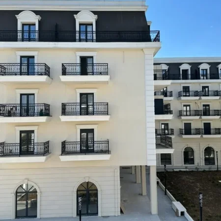 Tirane, shitet apartament 2+1+Ballkon , 124 m² 198.700 € (Porta Tirana e Re TEG)