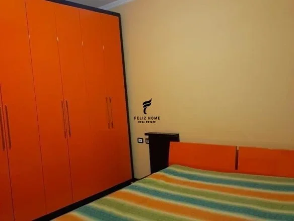 Tirane, jepet me qera apartament 2+1 Kati 5, 110 m² 500 € (QYTETI STUDENT)