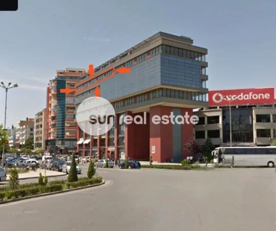 Shkoder, shitet apartament 1+1+Ballkon Kati 7, 72 m² (QENDER)