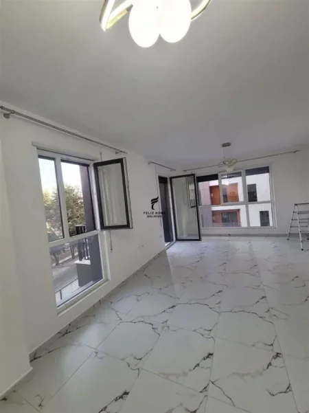Tirane, jepet me qera apartament 2+1 Kati 2, 104 m² 600 € (DON BOSKO)