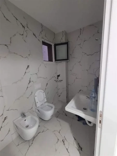 Tirane, jepet me qera apartament 2+1 Kati 2, 104 m² 600 € (DON BOSKO)