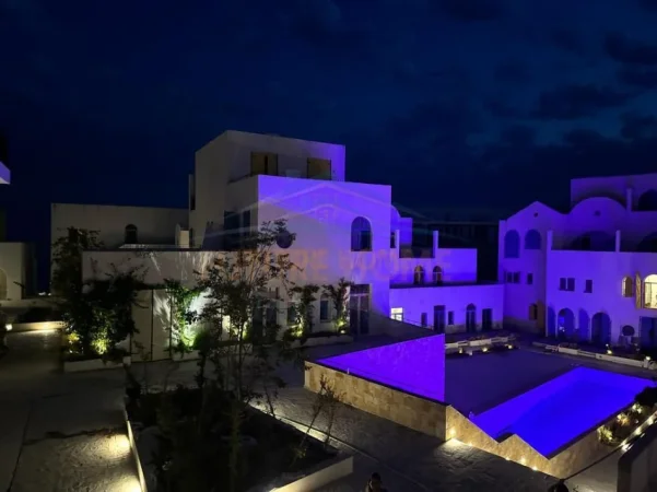 Dhermi - Palase, shitet apartament 2+1 Kati 1, 90 m² 313.429 € (San Torini , Dhermi , Drimadhe.)