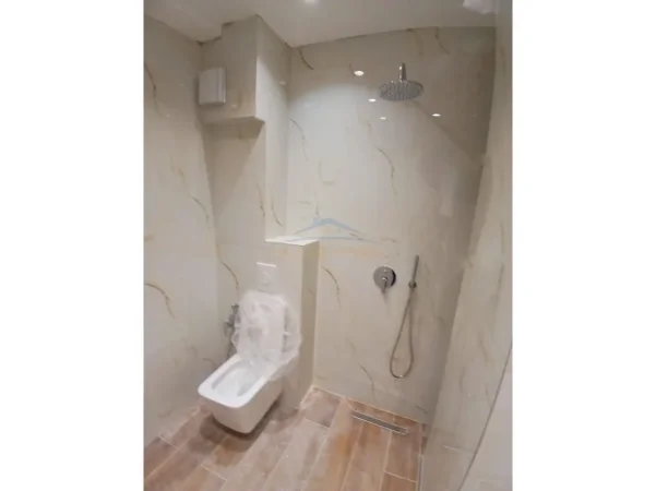 Tirane, shitet apartament 1+1+Ballkon Kati 2, 58 m² 156.000 € (21 Dhjetori)