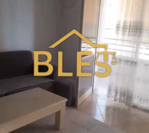 Tirane, jepet me qera apartament 1+1 Kati 6, 80 m² 400 € (Dy palmat)