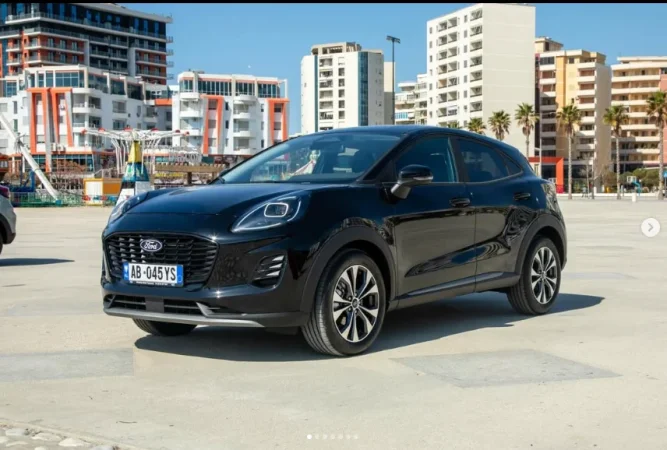 Vlore, jap me qera makine Ford Puma benzine, automatik kondicioner 45 €