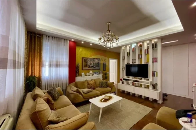 Tirane, shitet apartament , 150 m² 155.000 € 