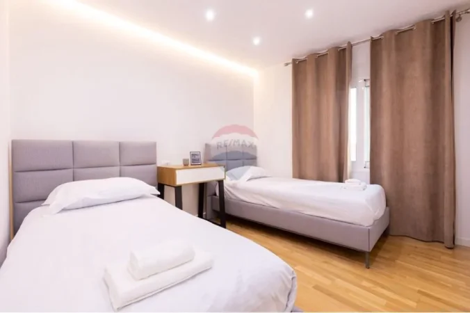 Tirane, shitet apartament , 105 m² 260.000 € 