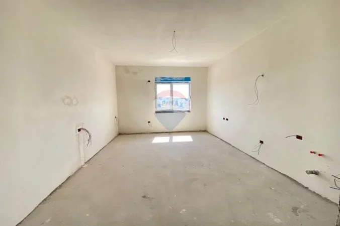 Tirane, shitet apartament , 110 m² 105.000 € 
