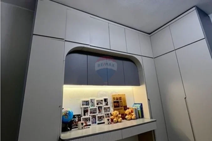 Tirane, shitet apartament , 125 m² 370.000 € 