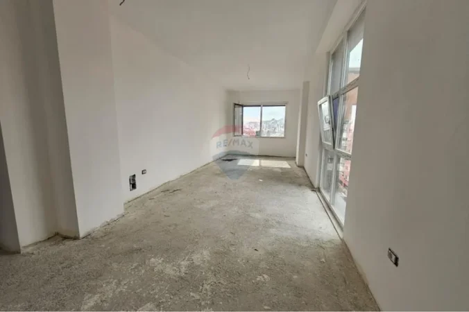 Tirane, shitet apartament , 106 m² 228.600 € 