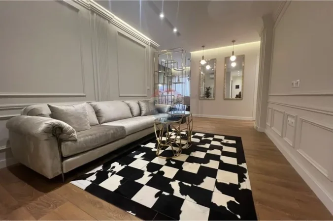 Tirane, shitet apartament , 88 m² 285.000 € 