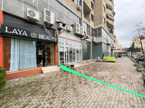 Tirane, shitet dyqan , 65 m² 145.000 € (Globe , Rruga Kavajes)