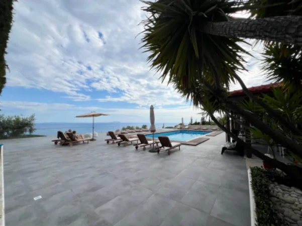 Vlore, jepet me qera hotel , 13.500 € (Dhermi)