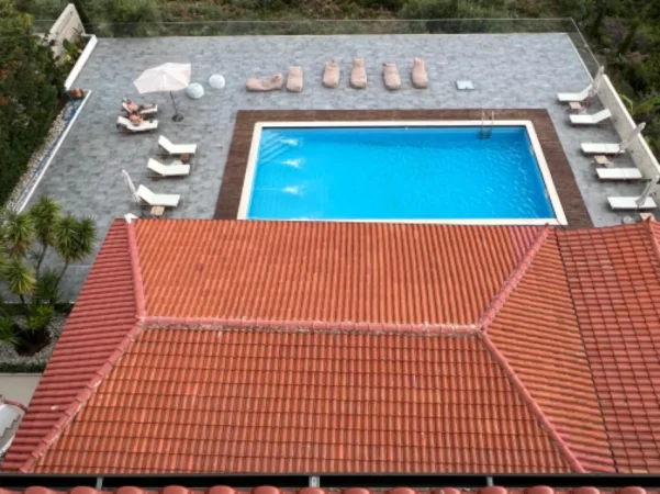 Vlore, jepet me qera hotel , 13.500 € (Dhermi)