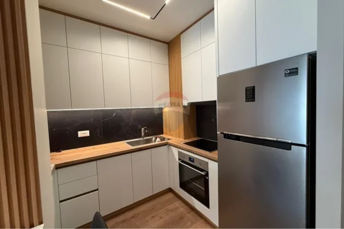 jepet me qera apartament 1+1 Kati 4, 70 m² 750 €