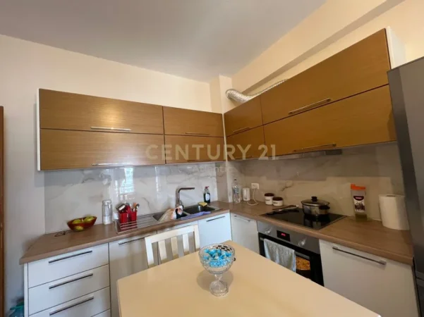 Durres, shitet apartament Kati 8, 75 m² 115.000 € 