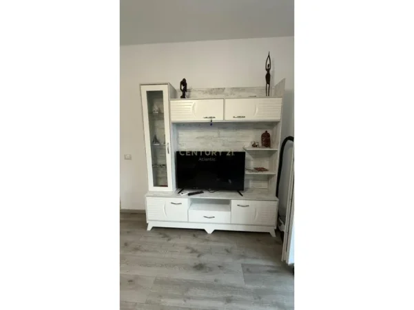 Durres, jepet me qera Vile 2+1 Kati 2, 112 m² 440 € 