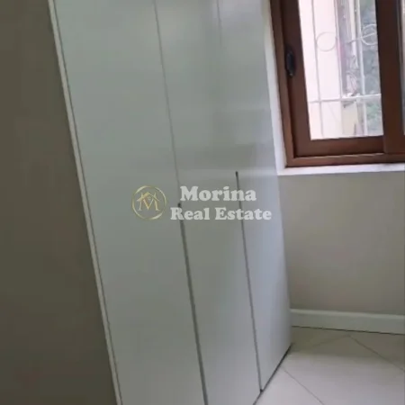 Tirane, jepet me qera apartament 2+1 Kati 1, 118 m² 600 € (Rruga e Elbasanit)
