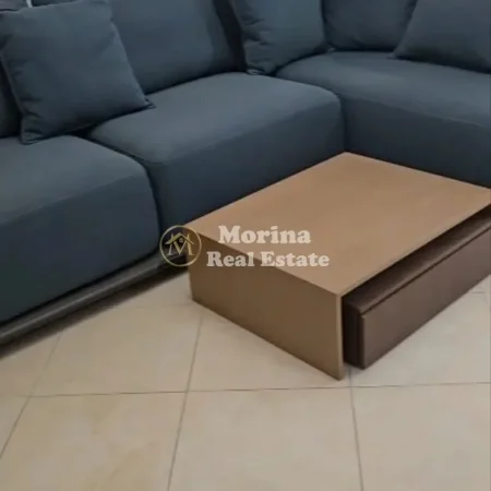 Tirane, jepet me qera apartament 2+1 Kati 1, 118 m² 600 € (Rruga e Elbasanit)