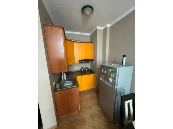 Durres, jepet me qera apartament 1+1 Kati 3, 60 m² 600 € 