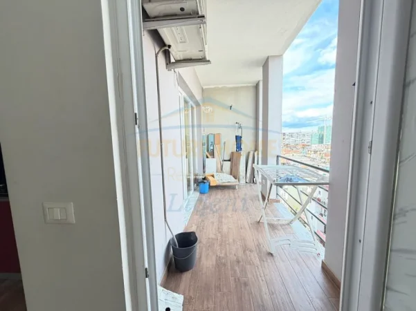 Tirane, jepet me qera apartament 1+1+Ballkon Kati 6, 92 m² 530 € (Unaza e re)