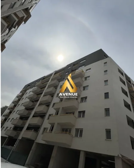 Tirane, jepet me qera apartament 1+1+post Parkimi Kati 4, 62 m² 550 € (Rruga Dritan Hoxha)