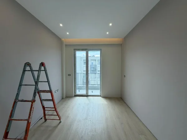 Tirane, jepet me qera apartament 2+1 Kati 7, 86 m² 800 € (Komuna e Parisit)