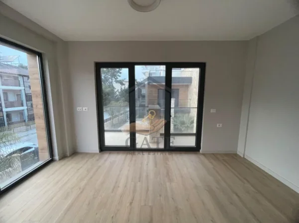 Durres, shitet Vile 2 Katshe , 180 m² 350.000 € (Golem)