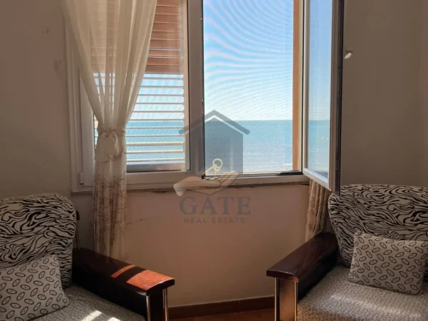 Durres, jepet me qera apartament 1+1+Ballkon , 500 € 