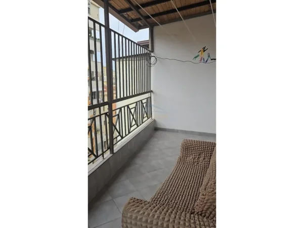 Tirane, jepet me qera apartament 2+1 Kati 6, 105 m² 780 € (SIRI KODRA)