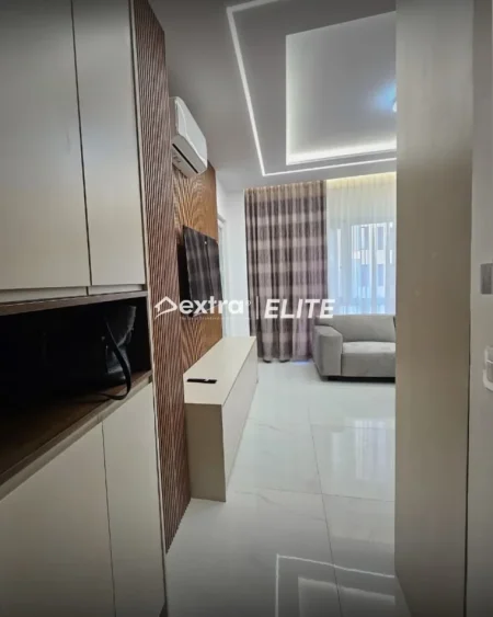 Tirane, jepet me qera apartament 1+1+Ballkon , 800 € (Zogu i Zi)