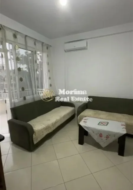 Tirane, jepet me qera shtepi 1+1 Kati 2, 67 m² 300 € (Qytet Studenti)