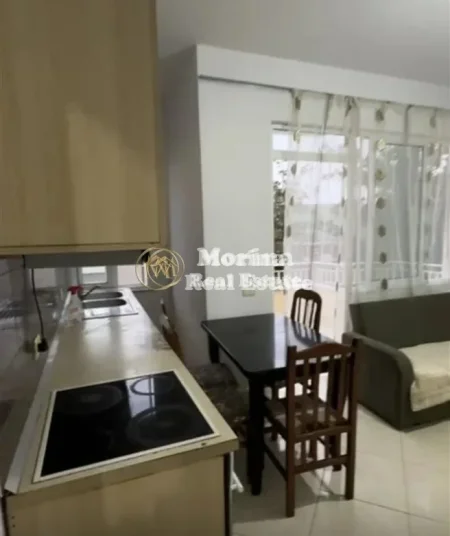 Tirane, jepet me qera shtepi 1+1 Kati 2, 67 m² 300 € (Qytet Studenti)