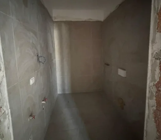 shitet 1+1+Ballkon , 71 m² 180.000 €