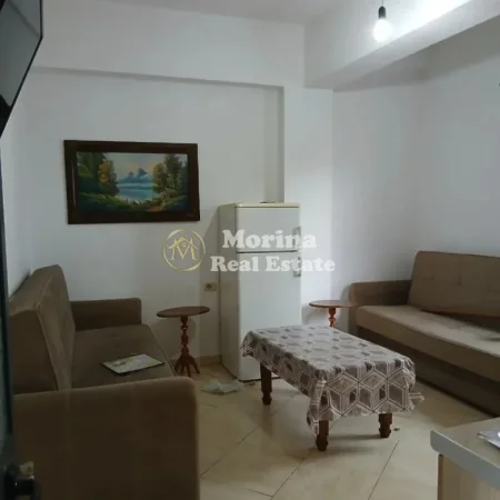 Tirane, jepet me qera shtepi 1+1 Kati 1, 75 m² 250 € (5 Maji)