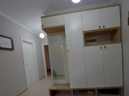 Tirane, shitet apartament 2+1 Kati 4, 108 m² 195.000 € 