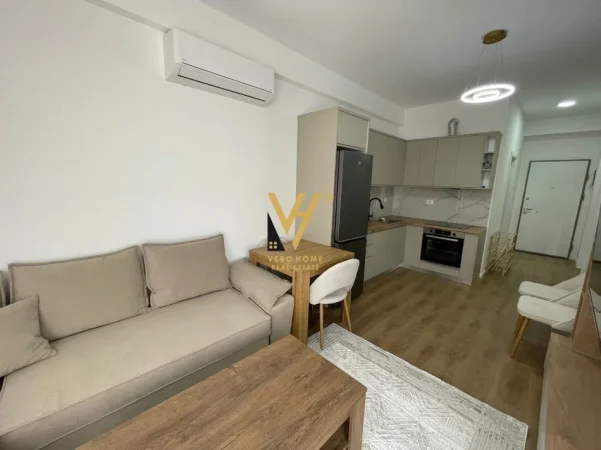 Tirane, jepet me qera apartament 1+1+Ballkon Kati 3, 55 m² 470 € (ALI DEMI)