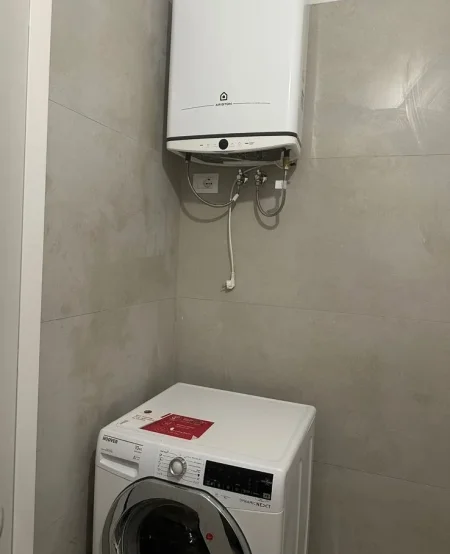 Tirane, jepet me qera apartament 2+1 Kati 2, 105 m² 500 € 