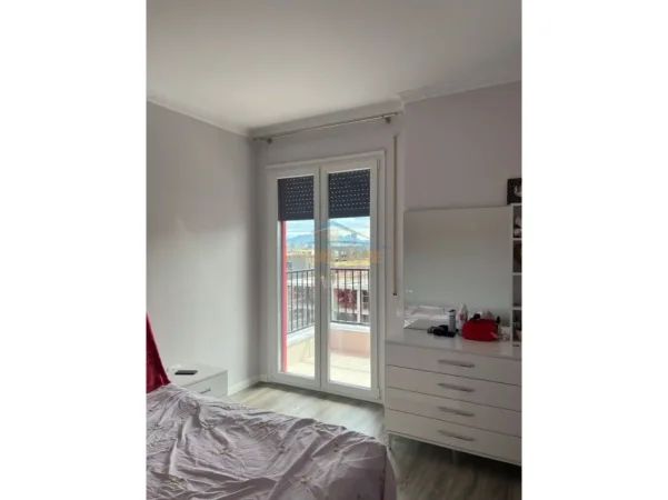 Jepet me qera apartament 2+1 Kati 4, 109 m² 550 € (PASKUQAN)