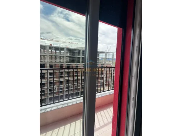 Jepet me qera apartament 2+1 Kati 4, 109 m² 550 € (PASKUQAN)