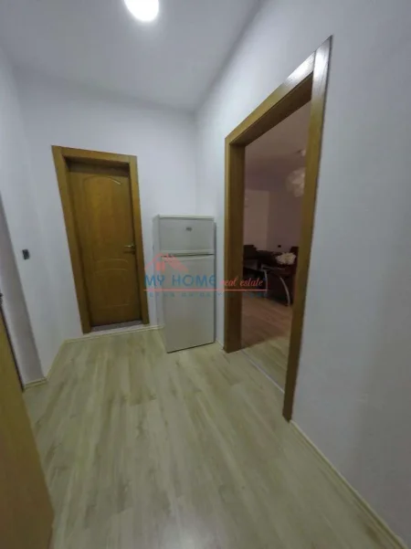 Tirane, jepet me qera apartament 1+1+Ballkon Kati 5, 54 m² 520 € (Myslym Shyri)