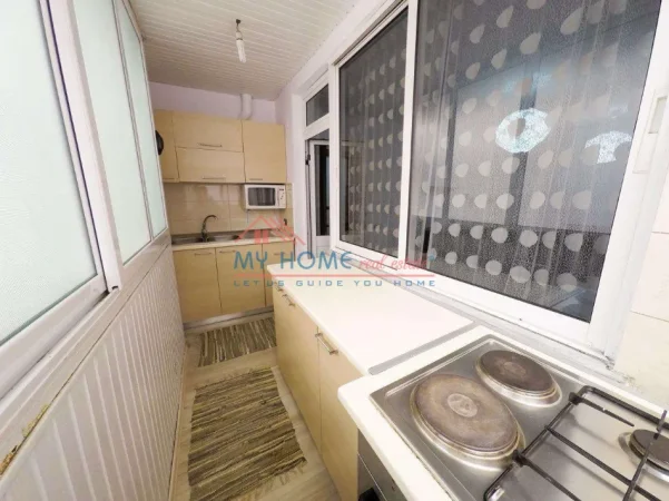 Tirane, jepet me qera apartament 1+1+Ballkon Kati 5, 54 m² 520 € (Myslym Shyri)