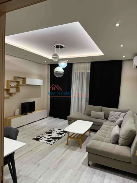 Tirane, jepet me qera apartament 2+1+Ballkon Kati 4, 100 m² 630 € (Astir)