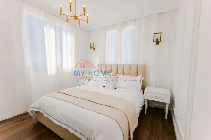 Tirane, jepet me qera apartament 1+1+Ballkon Kati 9, 75 m² 600 € (Astir)